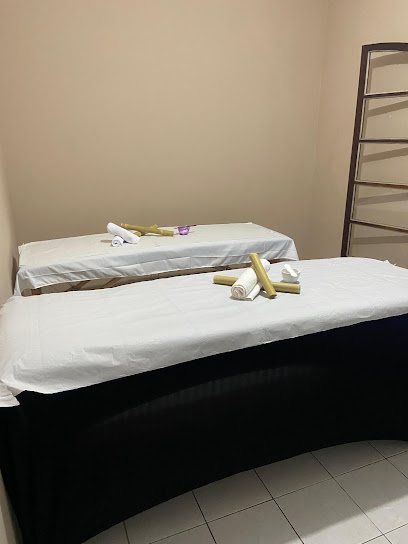 Camila Mello Massotepeuta: estética em Vila Mateo Bei, São Vicente