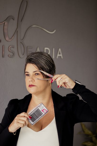 Espaço Cris Faria: salão de beleza em Vila Cascatinha, São Vicente