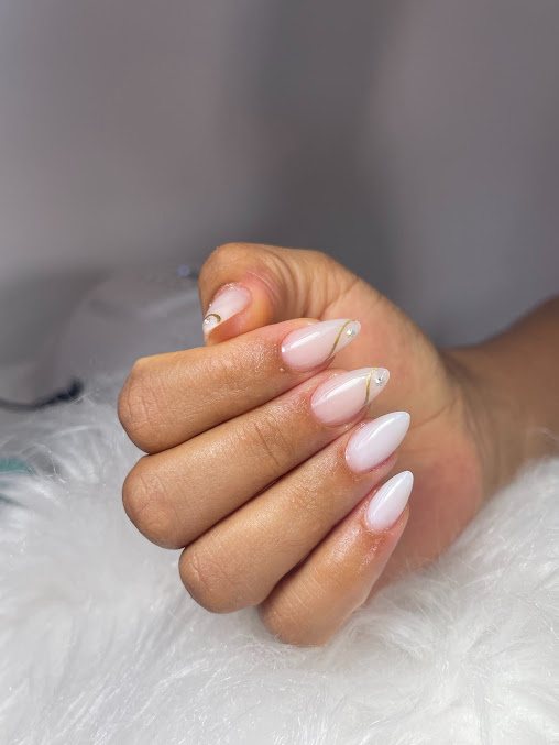 Studio de Unhas Stephany Manzioni: unhas em Centro, Peruíbe