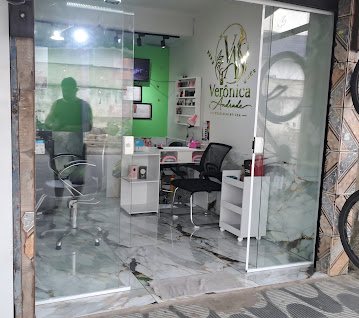 Verônica Andrade estudio de beleza: estética em Tupiry, Praia Grande (foto 2)