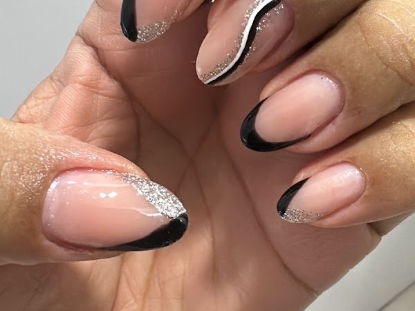 Larissa Barboza Nail Designer: unhas em Centro, São Vicente