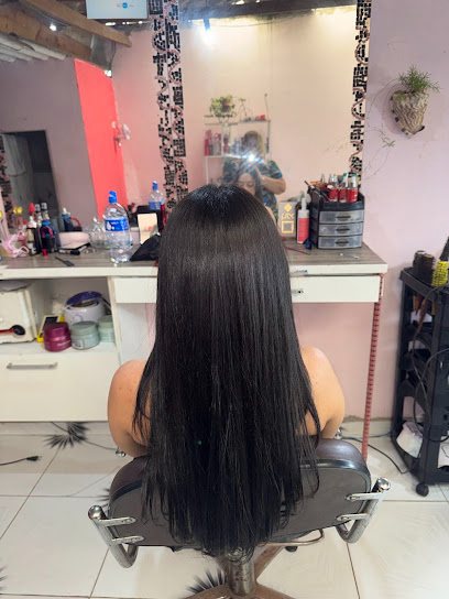 Cris Cabeleireira: cabelo em Jardim Veneza, Peruíbe (foto 2)