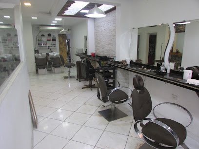 Studio Junior: salão de beleza em Boqueirão, Praia Grande