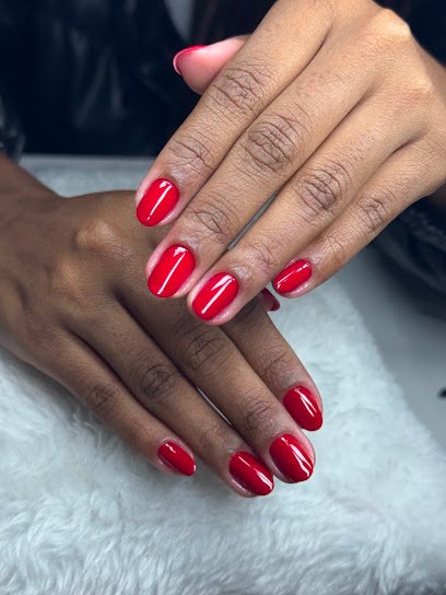 Alice Rosa Nail Designer: unhas em Vila Nova, Cubatão