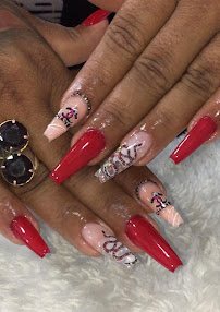 Studio jheni nails: unhas em Balneário Esmeralda, Praia Grande