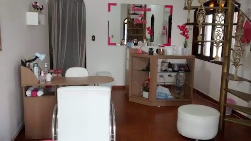 Esmalteria Da Binha: unhas em Balneário Stella Maris, Peruíbe (foto 2)