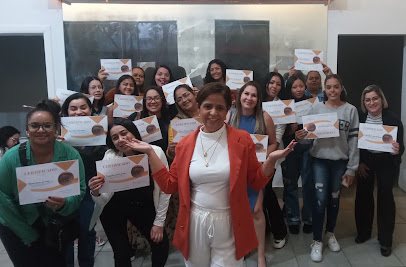 Rosana Barros Designer de Sobrancelhas: sobrancelhas em Centro, Cubatão