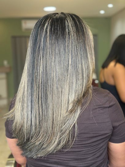 Daiane Marques Cabelereira: cabelo em Boqueirão, Praia Grande